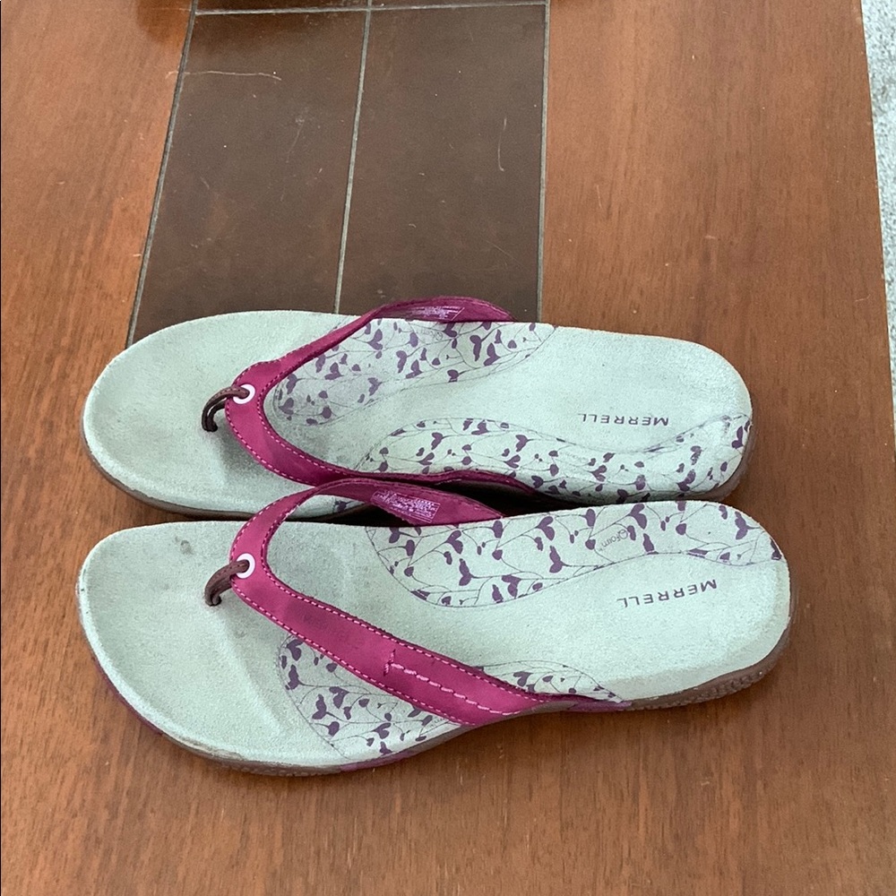Merrell Pink Sandals Vibrant Summer Style